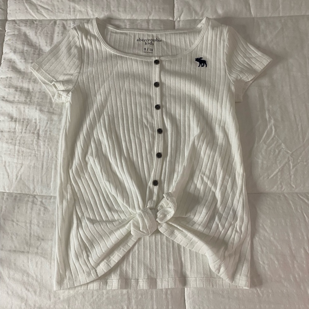 Abercrombie & Fitch White Top